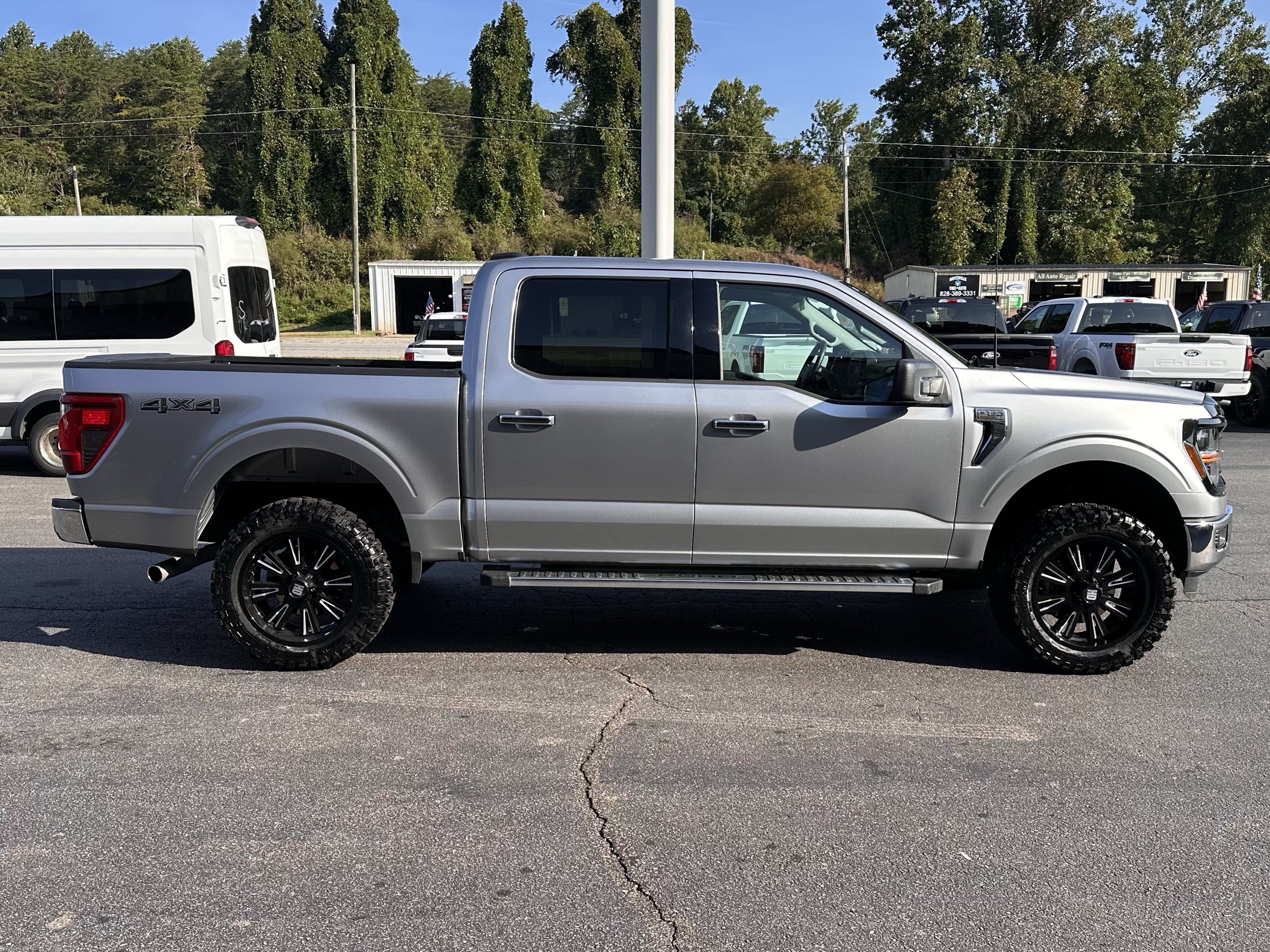 Certified 2025 Ford F150 XLT w/ Equipment Group 301A Standard AWD/4WD image 5