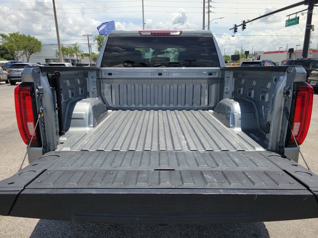 Used 2025 GMC Sierra 1500 SLT RWD image 9