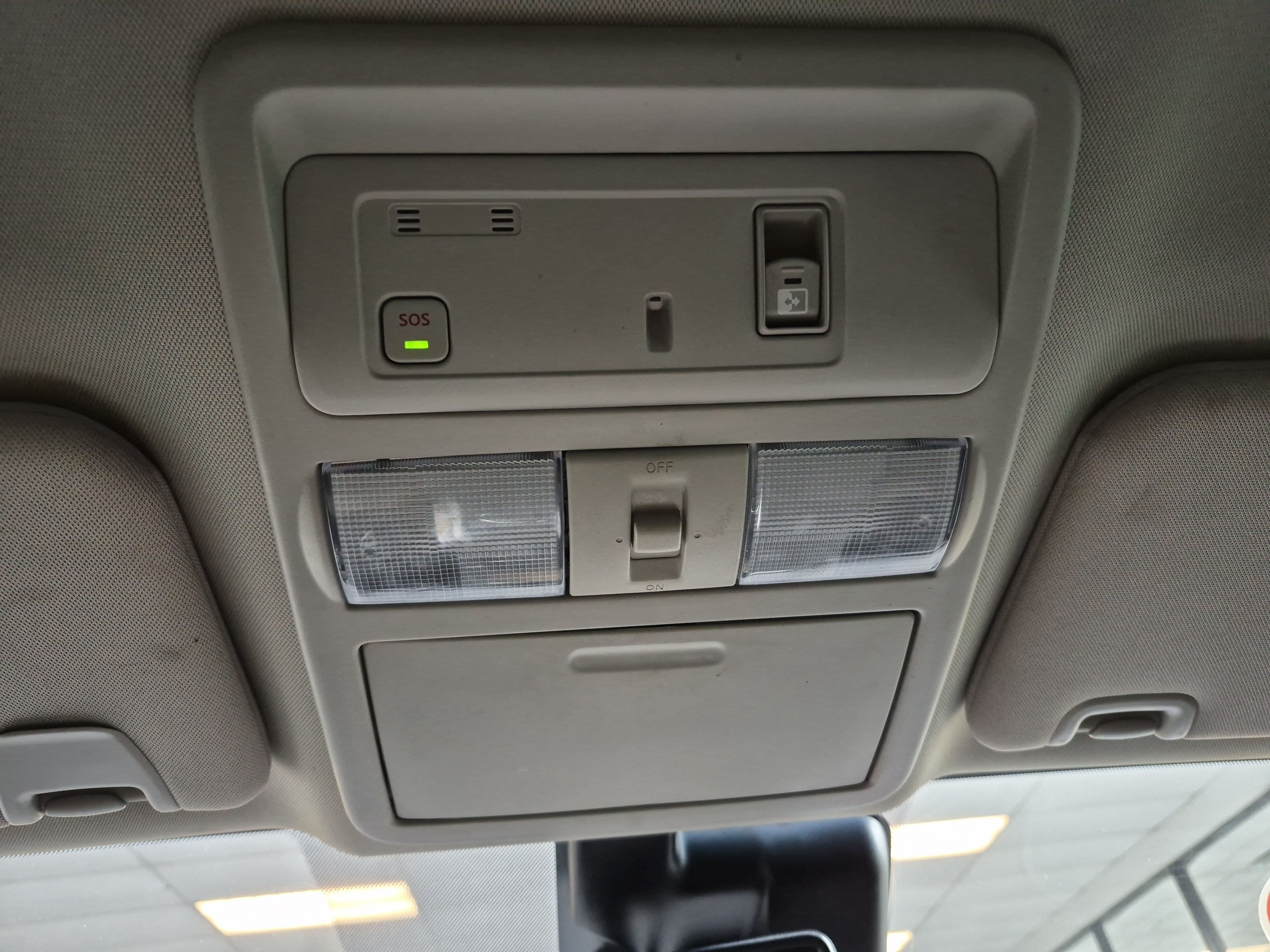 Used 2023 Nissan Titan SV w/ SV Convenience Package AWD/4WD image 39