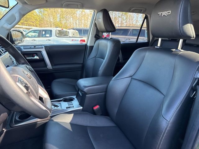 Used 2022 Toyota 4Runner TRD Sport w/ Technology Package image 11