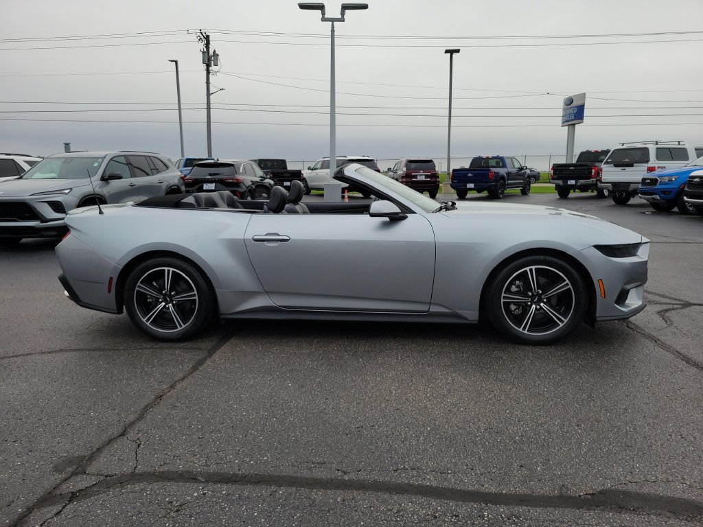 Certified 2025 Ford Mustang Premium RWD image 3