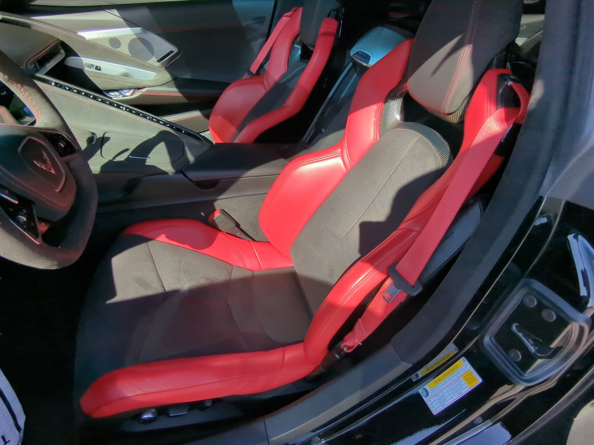 Used 2022 Chevrolet Corvette Stingray Premium Cpe w/ Z51 Performance Package image 46