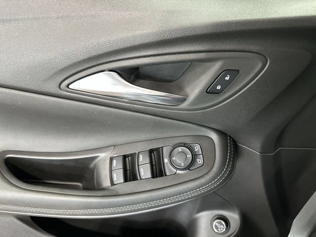 Used 2024 Buick Encore GX Sport Touring w/ Comfort Package AWD/4WD image 19