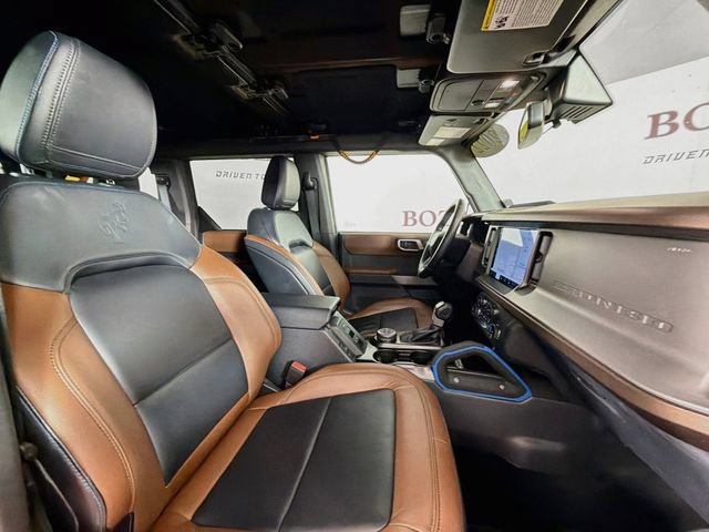Certified 2022 Ford Bronco Outer Banks w/ Sasquatch Package AWD/4WD image 33