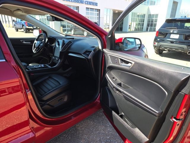 Certified 2023 Ford Edge SEL w/ Convenience Package AWD/4WD image 37