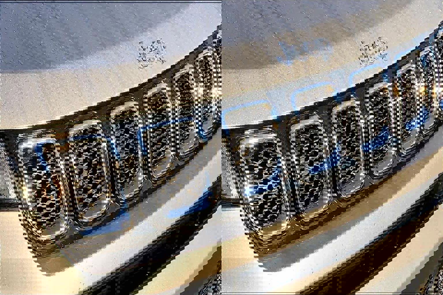 Used 2024 Jeep Compass Limited image 28