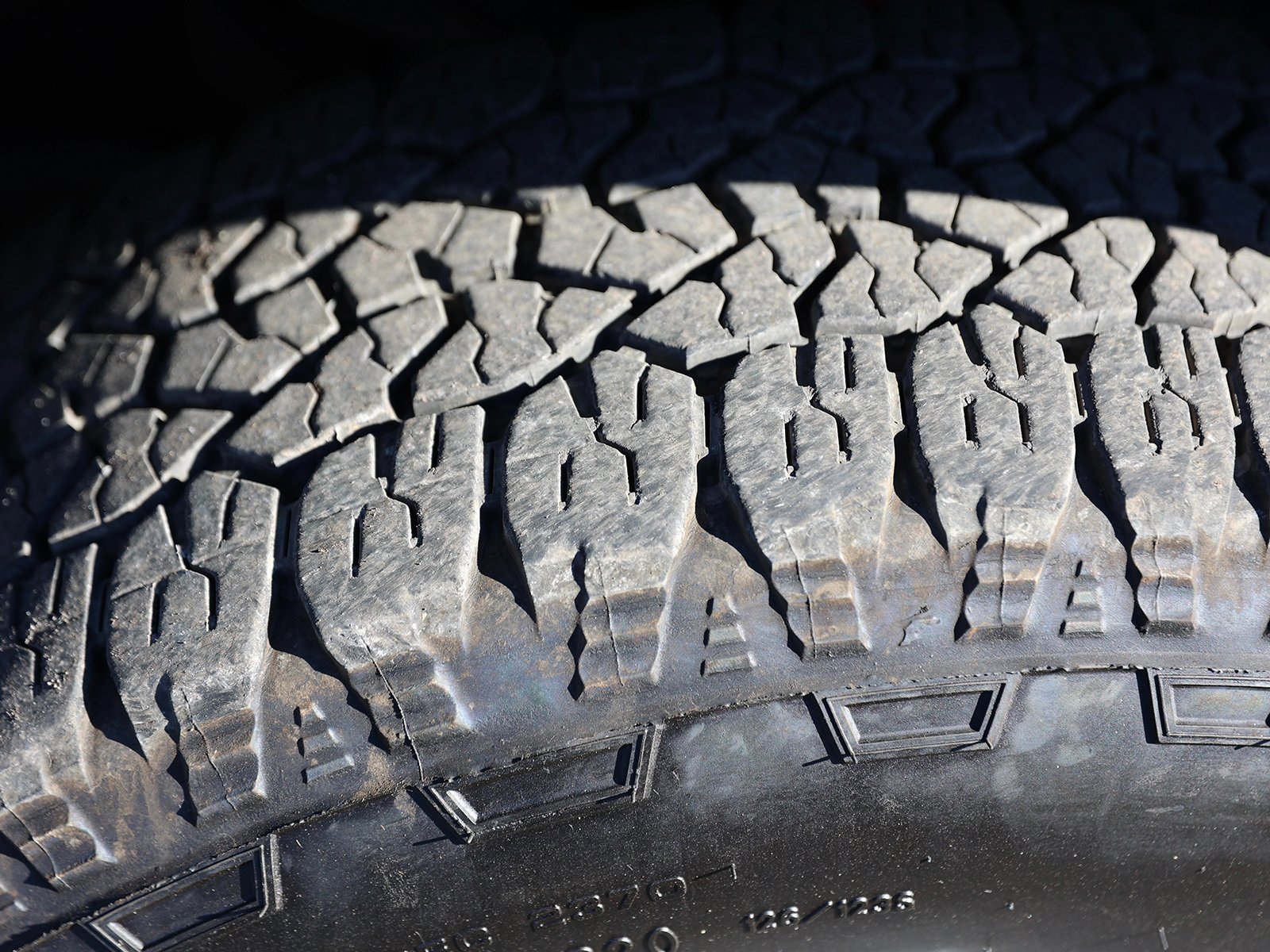 Used 2025 GMC Sierra 2500 SLT w/ SLT Premium Package image 13