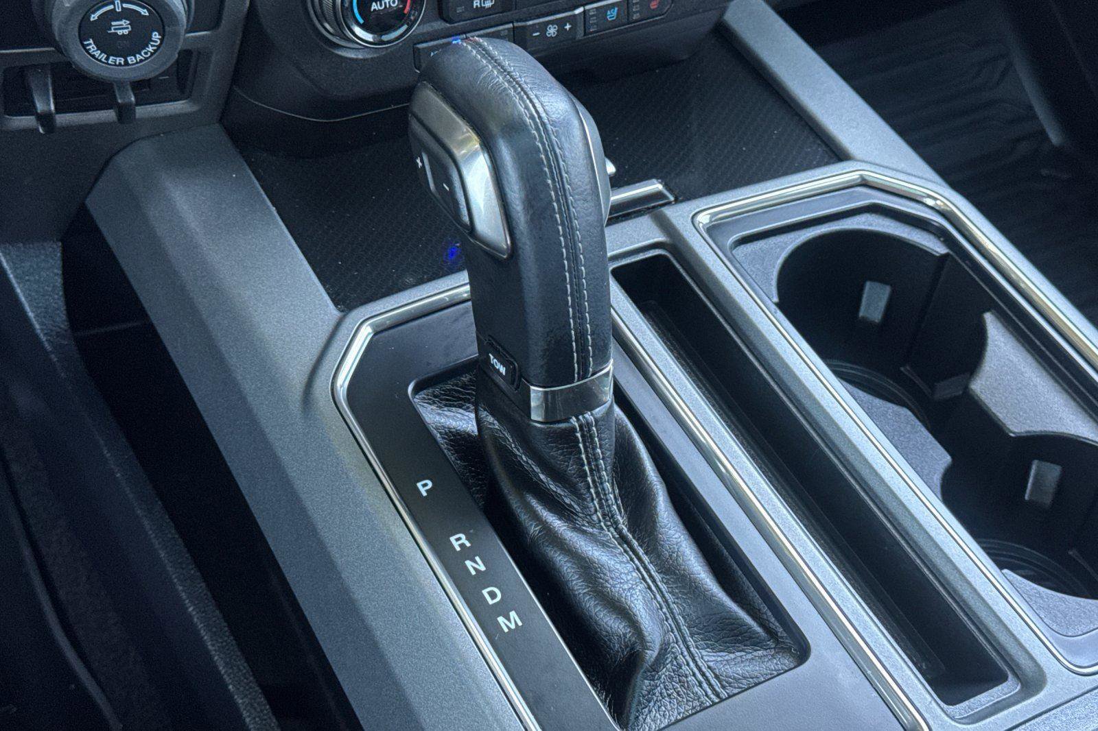 Certified 2017 Ford F150 Raptor w/ Equipment Group 802A Luxury image 17