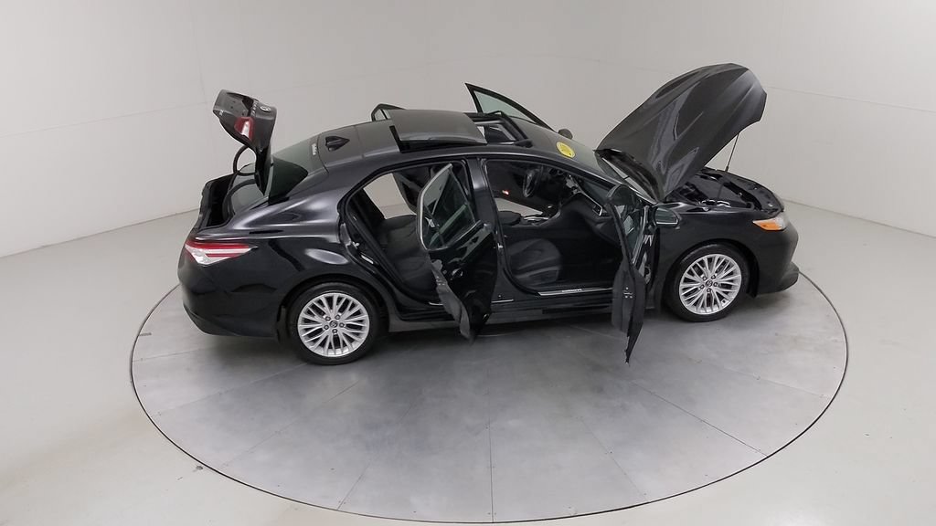 Used 2018 Toyota Camry XLE FWD image 48