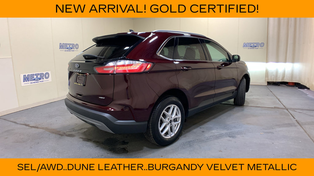 Certified 2024 Ford Edge SEL w/ Convenience Package AWD/4WD image 3