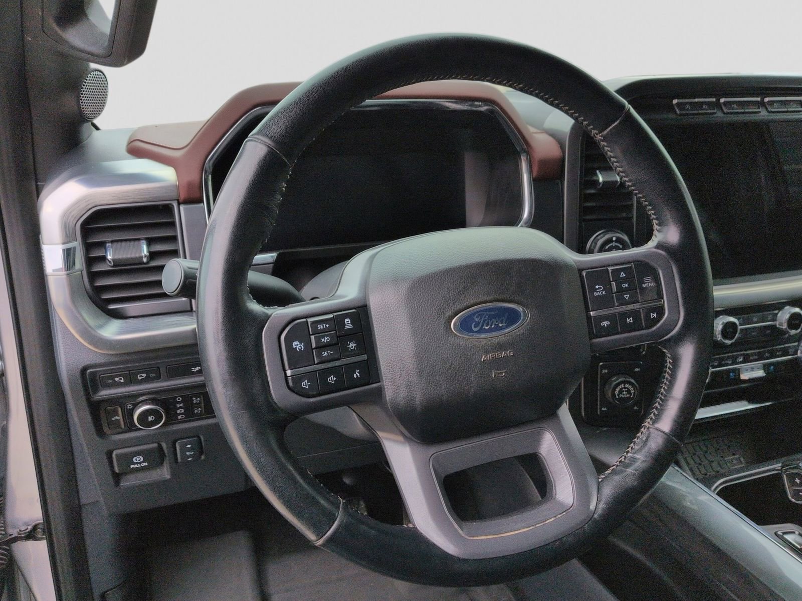 Certified 2023 Ford F150 Lariat w/ Equipment Group 502A High AWD/4WD image 28