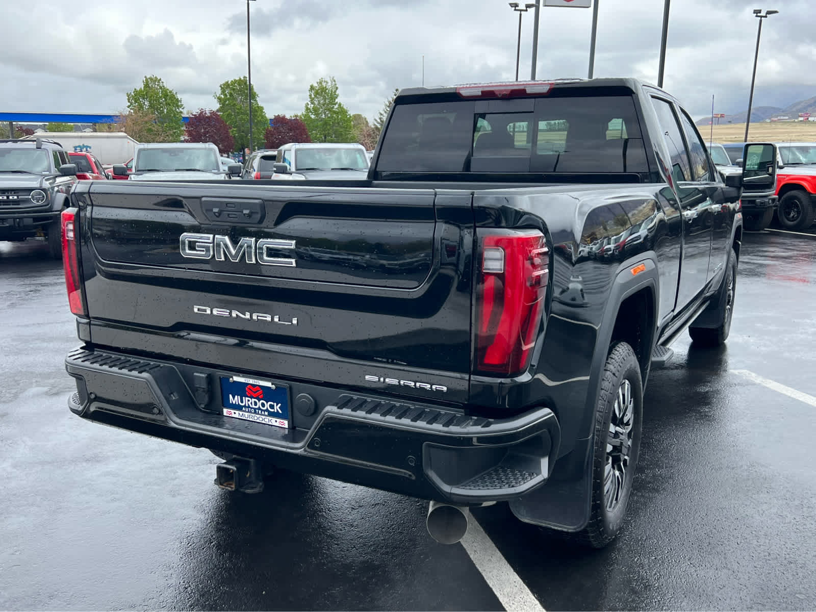 Used 2025 GMC Sierra 3500 Denali Ultimate AWD/4WD image 8