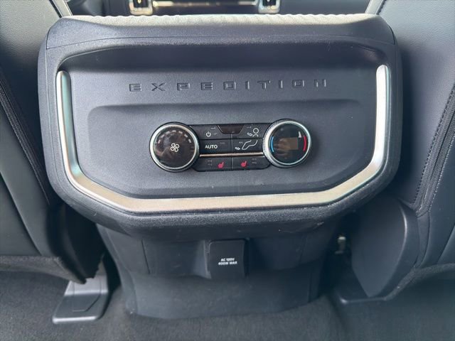 Certified 2025 Ford Expedition Max Platinum AWD/4WD image 15