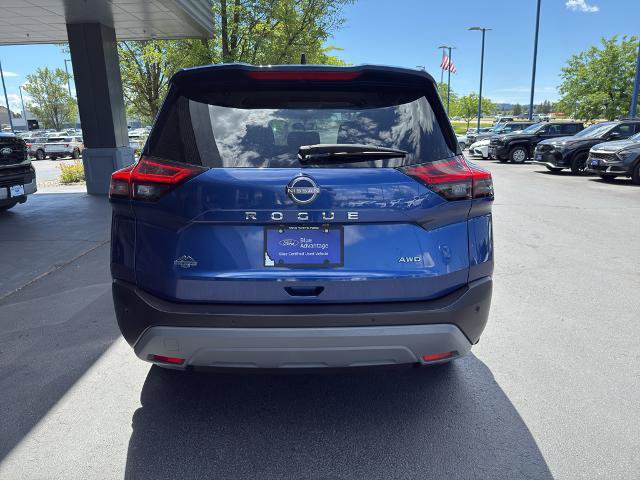Used 2023 Nissan Rogue S AWD/4WD image 5