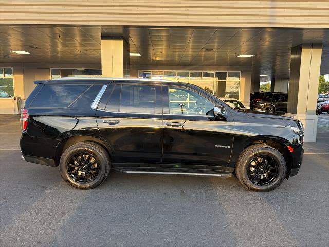 Used 2021 Chevrolet Tahoe Premier w/ Premium Package AWD/4WD image 7