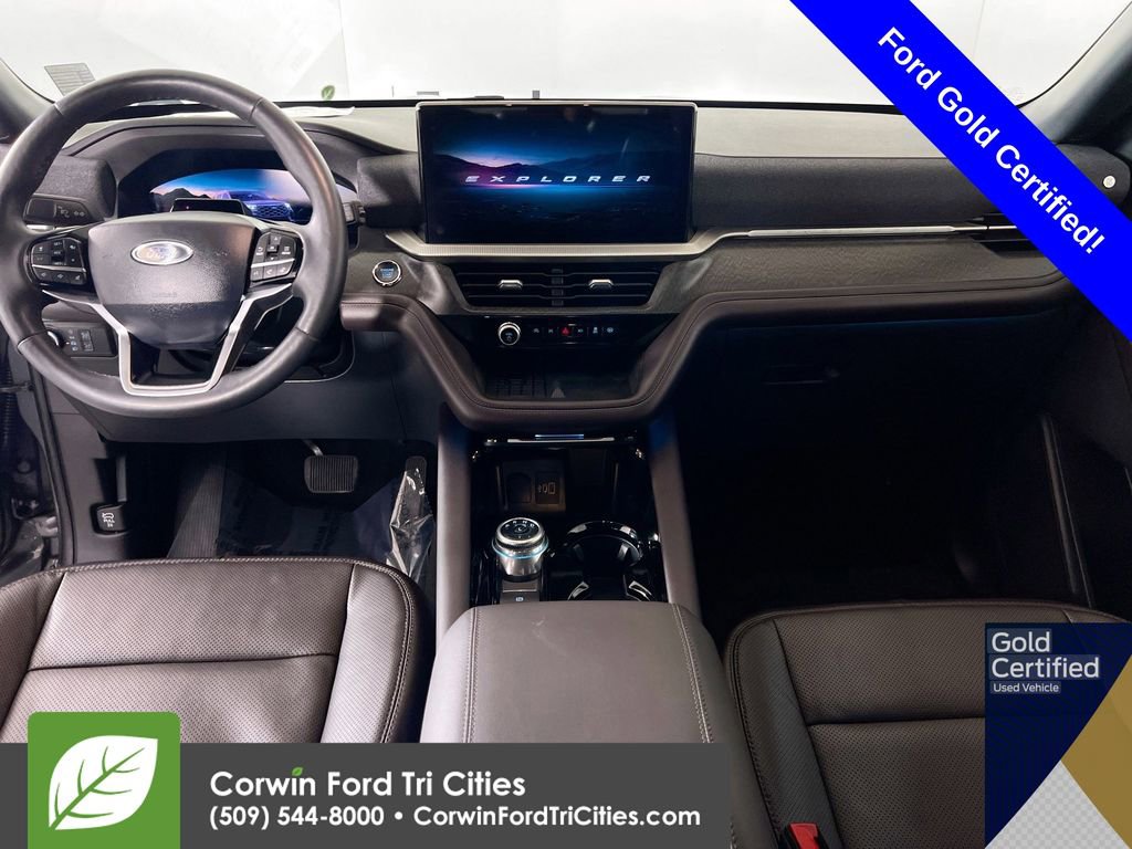 Certified 2025 Ford Explorer Platinum w/ LUX Leather Package image 7