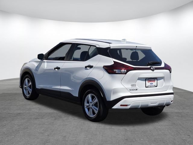 Used 2024 Nissan Kicks S FWD image 6