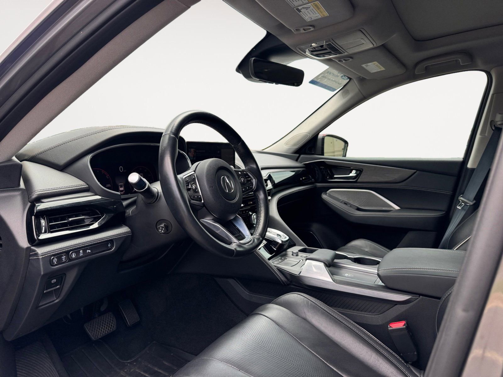 Used 2023 Acura MDX SH-AWD w/ Advance Package image 9