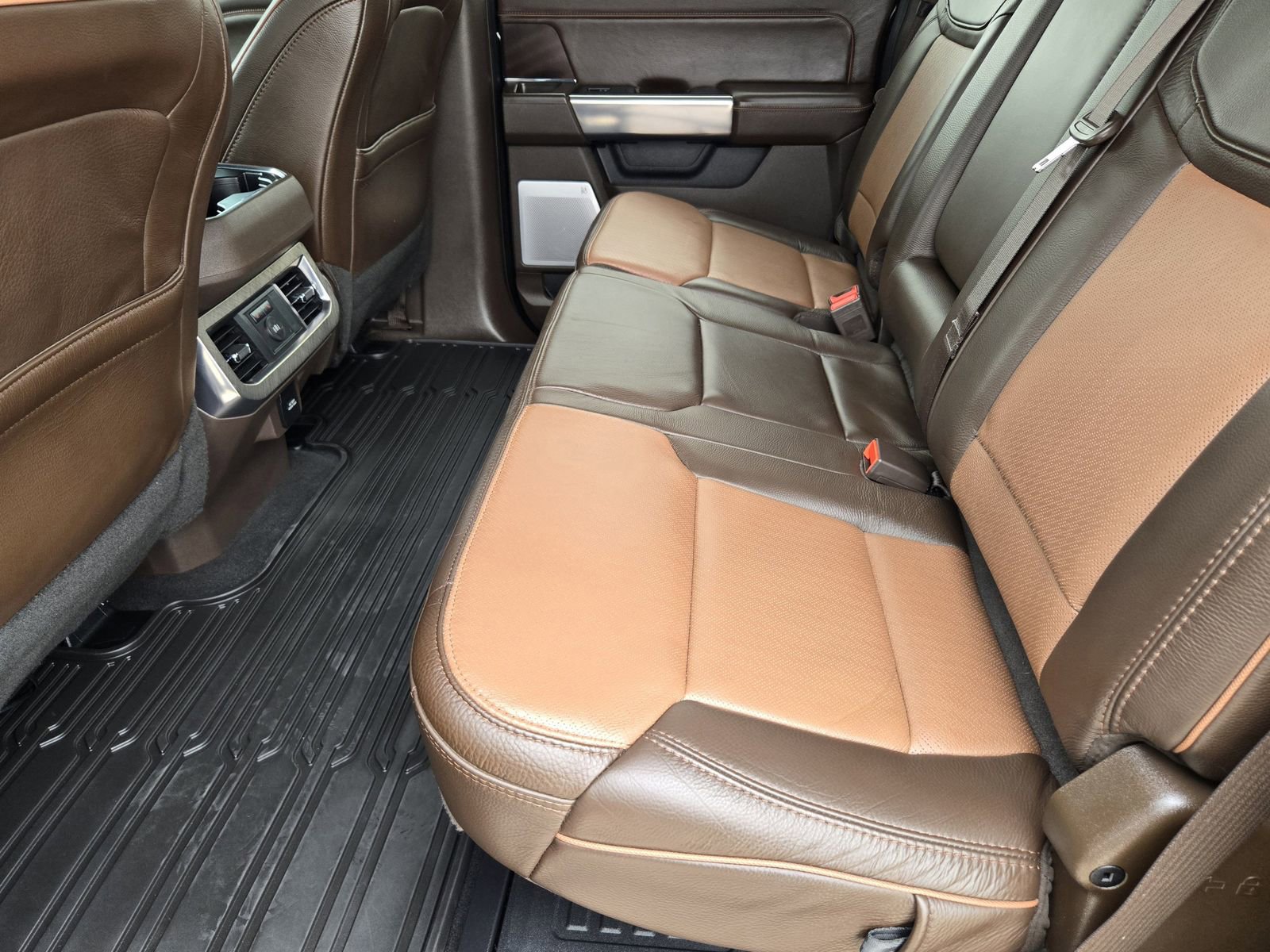 Certified 2025 Ford F350 King Ranch w/ Chrome Package image 32