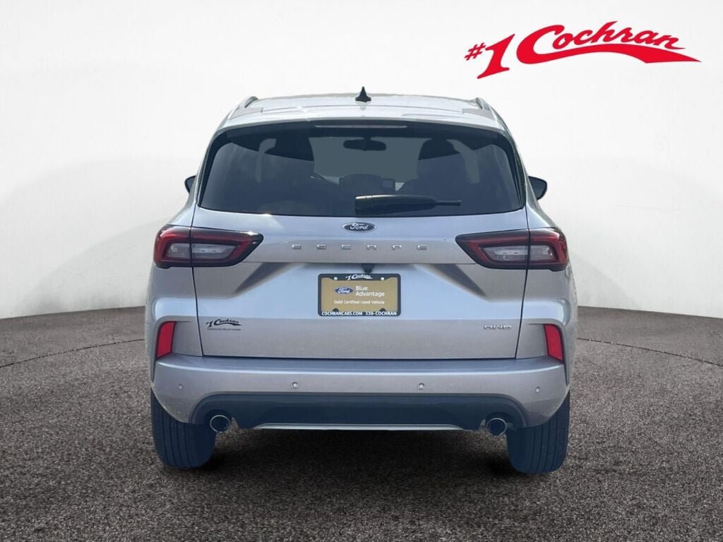 Certified 2024 Ford Escape ST-Line w/ Tech Pack #1 AWD/4WD image 9