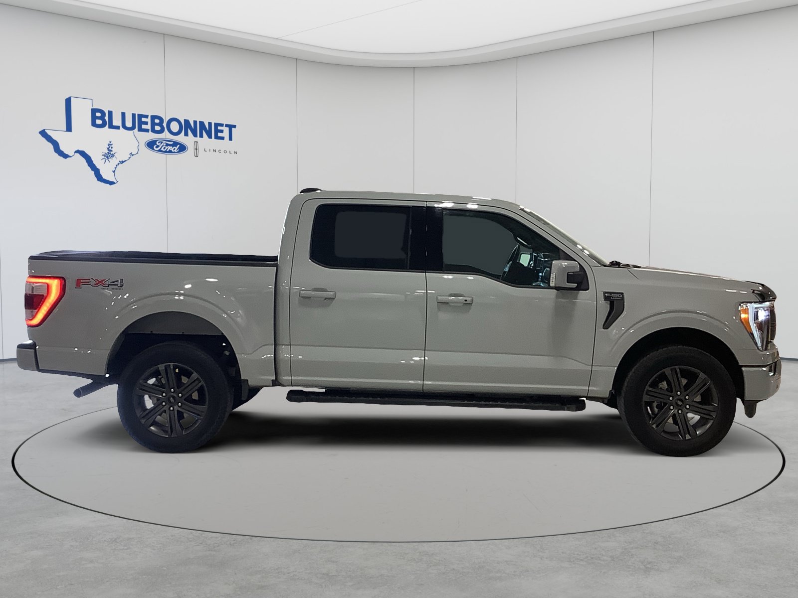 Certified 2023 Ford F150 Lariat w/ Max Trailer Tow Package AWD/4WD image 4