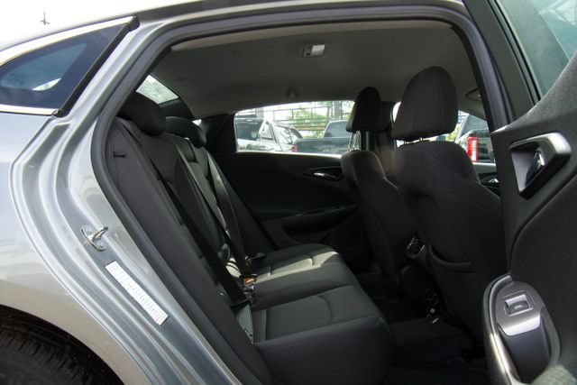 Used 2024 Chevrolet Malibu LT FWD image 28