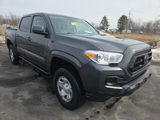 Used 2022 Toyota Tacoma SR image 4