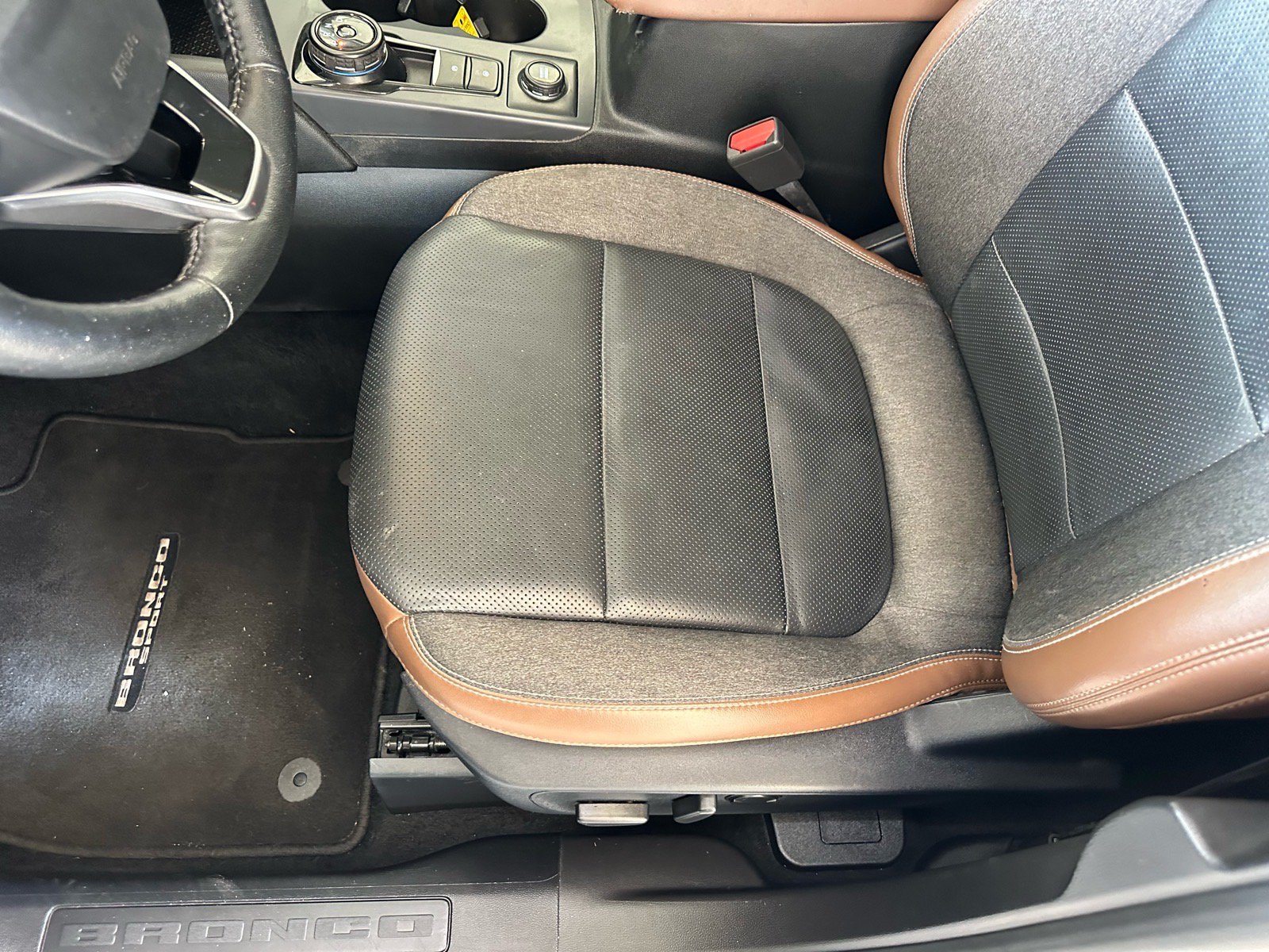 Certified 2021 Ford Bronco Sport Outer Banks AWD/4WD image 21