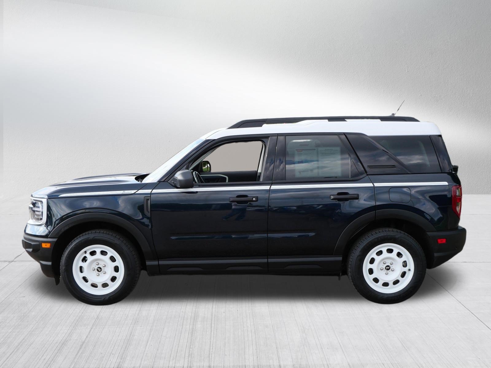 Certified 2023 Ford Bronco Sport Heritage w/ Heritage Convenience Package AWD/4WD image 4