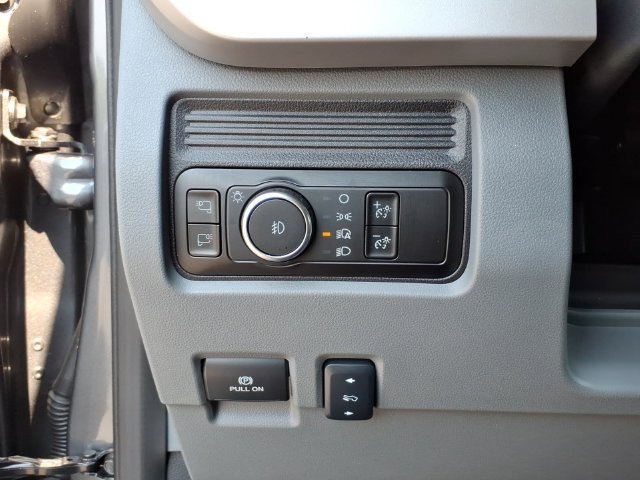 Certified 2025 Ford F350 XLT w/ XLT Value Package AWD/4WD image 20