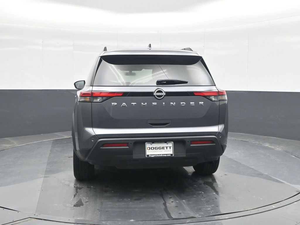 Used 2025 Nissan Pathfinder SV FWD image 5