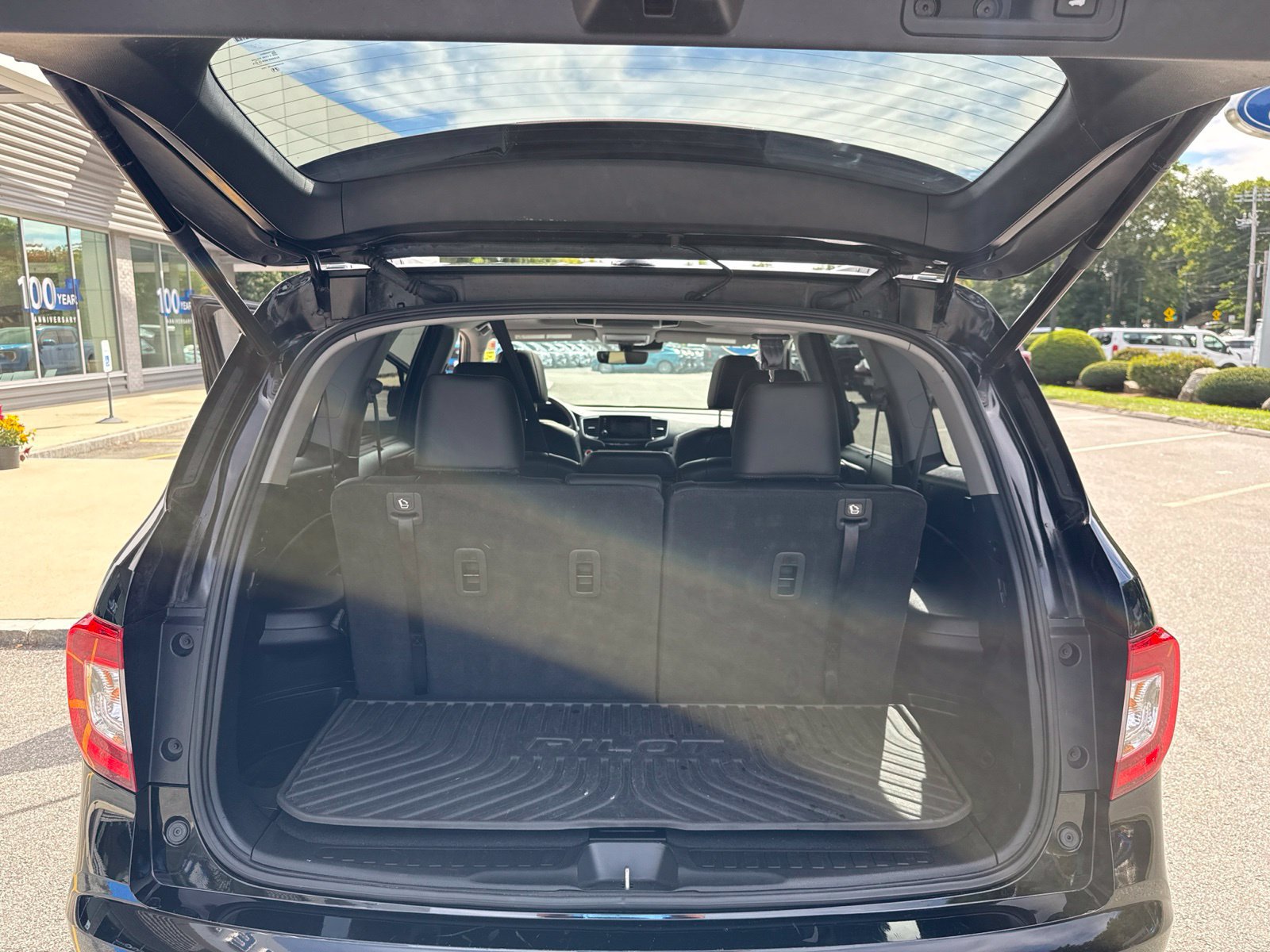 Used 2020 Honda Pilot Touring image 25