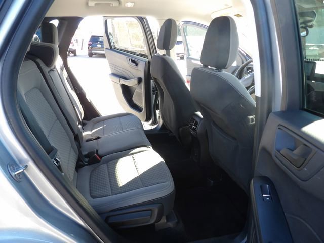 Certified 2022 Ford Escape SE w/ SE Sport Appearance Package image 33