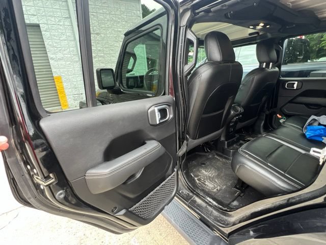Used 2021 Jeep Wrangler Unlimited Sahara AWD/4WD image 27