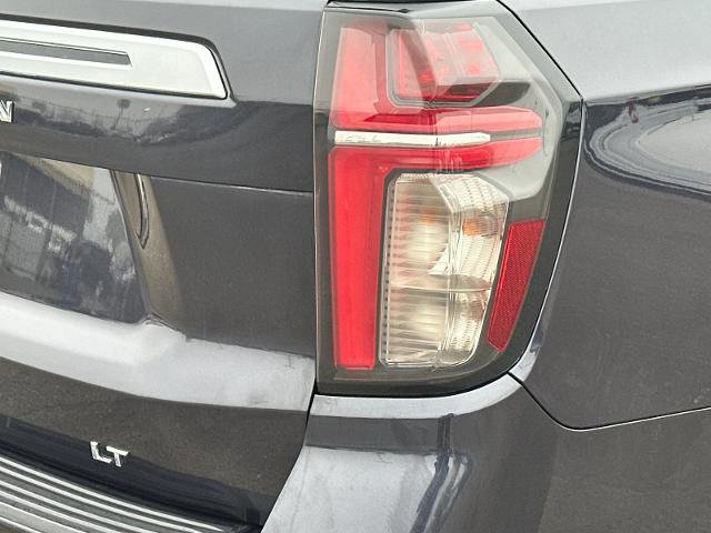 Used 2023 Chevrolet Suburban LT image 26