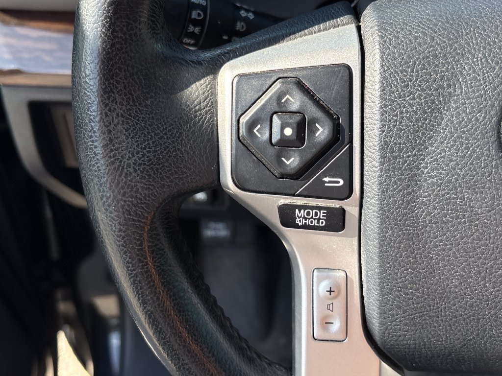 Used 2017 Toyota Tundra Limited w/ Limited Premium Package AWD/4WD image 17