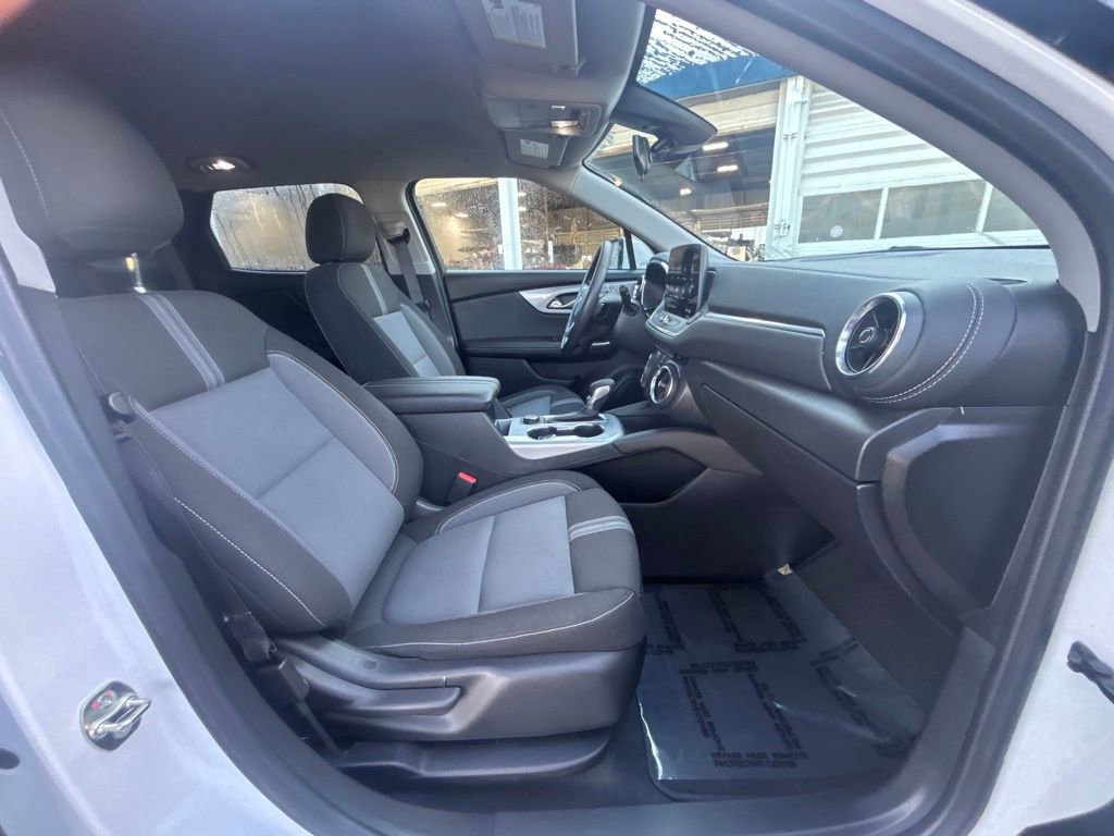 Used 2024 Chevrolet Blazer LT image 23
