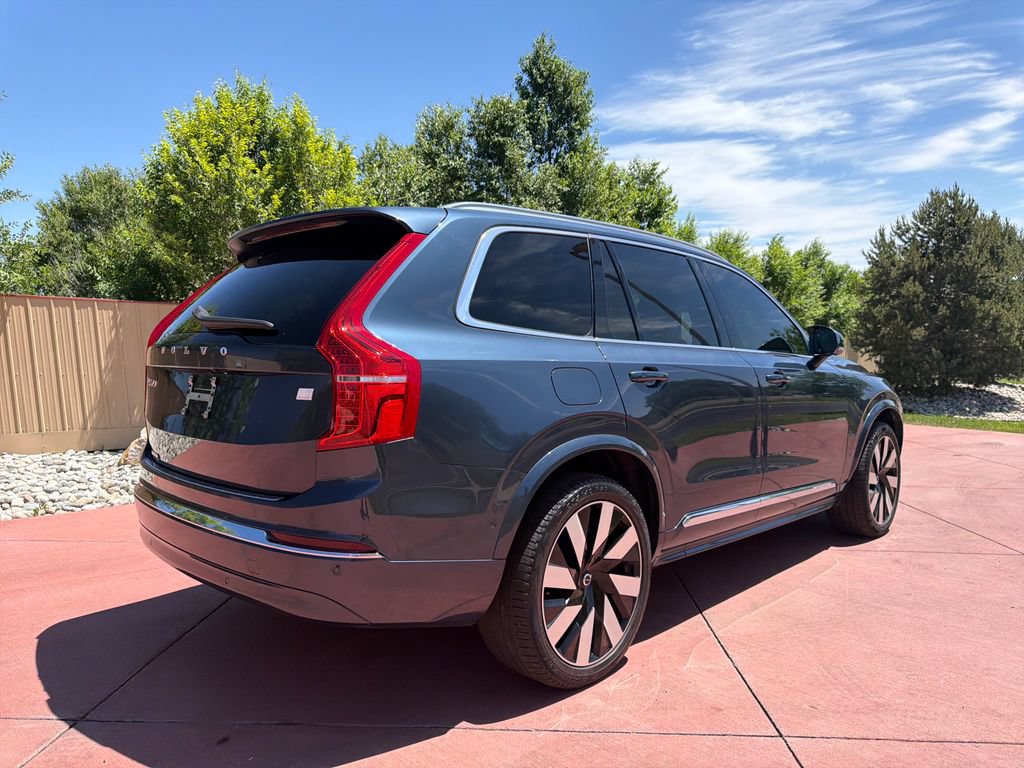 Used 2023 Volvo XC90 T8 Ultimate w/ Lounge Package AWD/4WD image 8