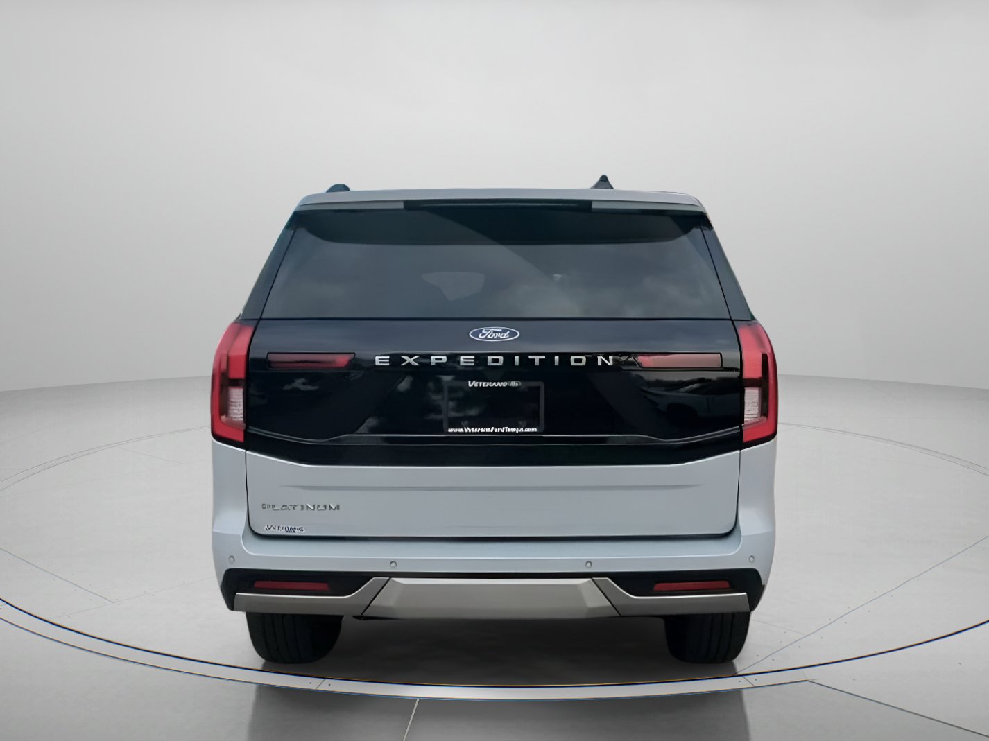 Certified 2025 Ford Expedition Platinum AWD/4WD image 24