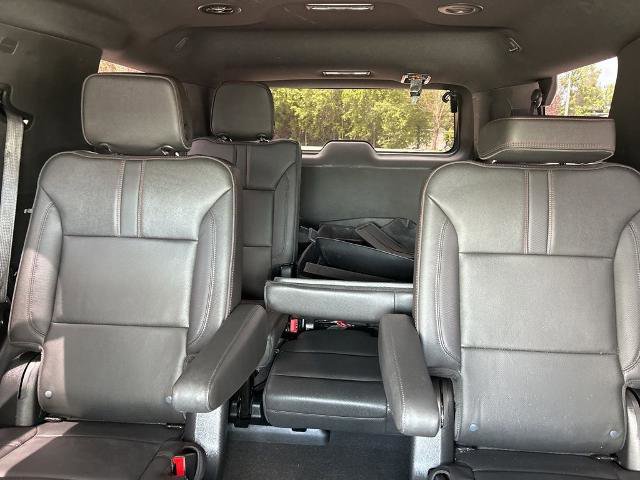 Used 2023 Chevrolet Tahoe RST w/ Luxury Package AWD/4WD image 13
