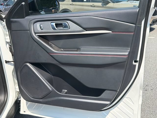 Certified 2025 Ford Explorer ST-Line AWD/4WD image 16