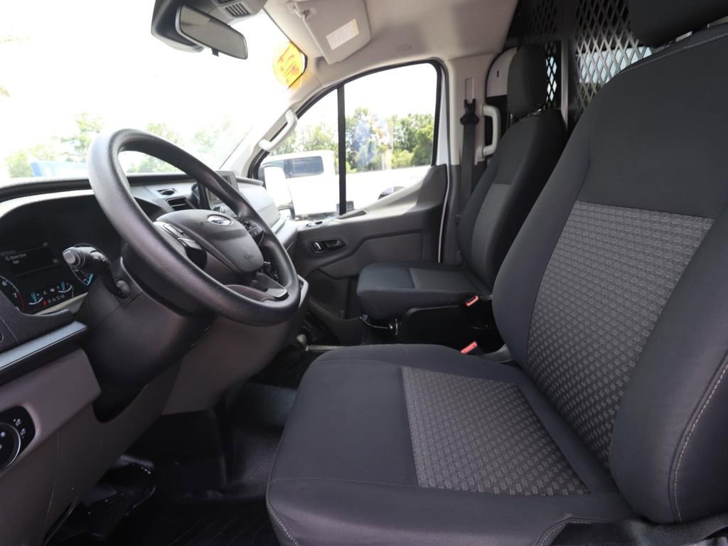 Certified 2024 Ford Transit 250 Low Roof w/ Exterior Upgrade Package RWD image 2