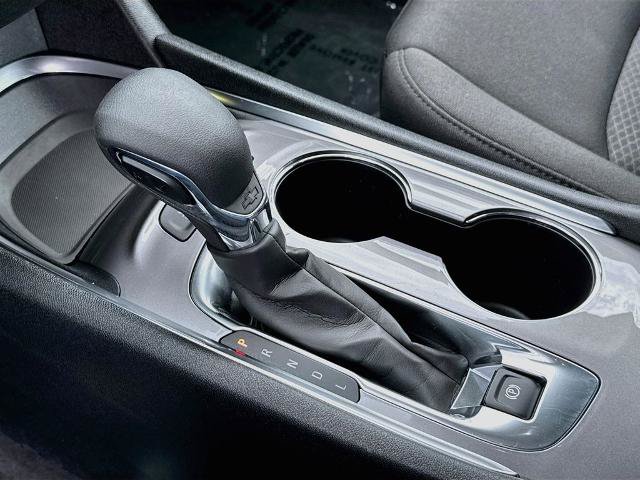 Used 2024 Chevrolet Malibu LT FWD image 15