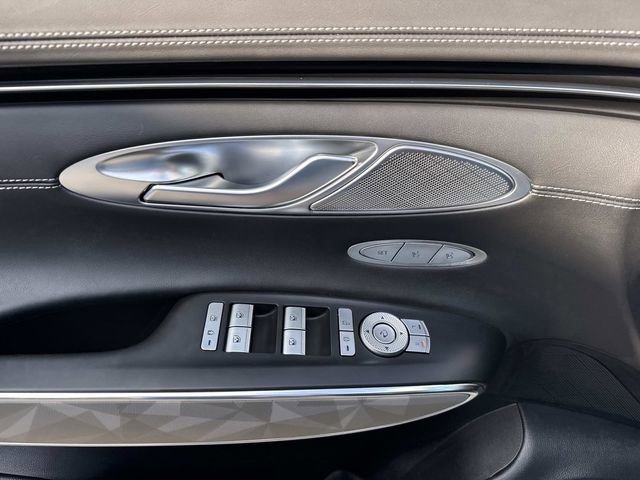 Used 2025 Genesis GV70 3.5T Sport w/ Sport Advanced Package image 21