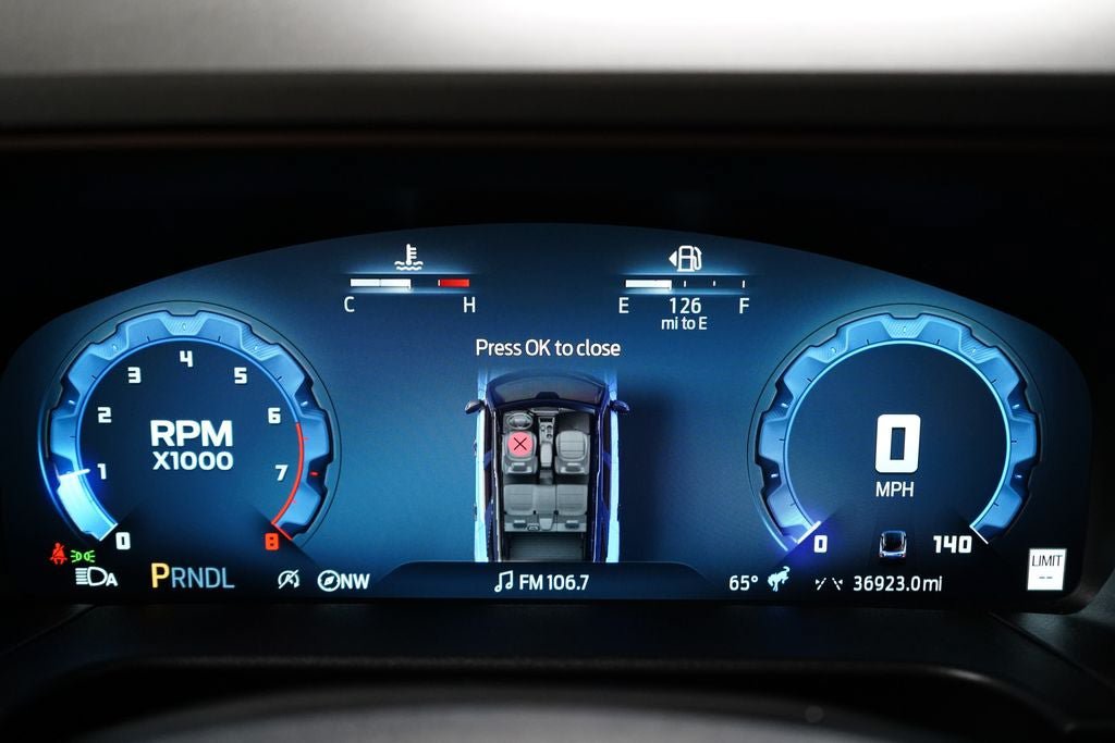 Certified 2025 Ford Bronco Sport Outer Banks w/ Outer Banks Tech Package+ AWD/4WD image 17