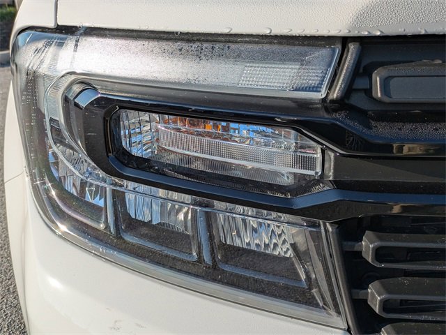 Certified 2024 Ford Maverick Lariat w/ Black Appearance Package image 10