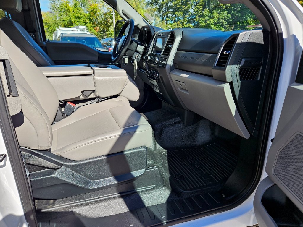 Certified 2020 Ford F250 XL w/ STX Appearance Package AWD/4WD image 12