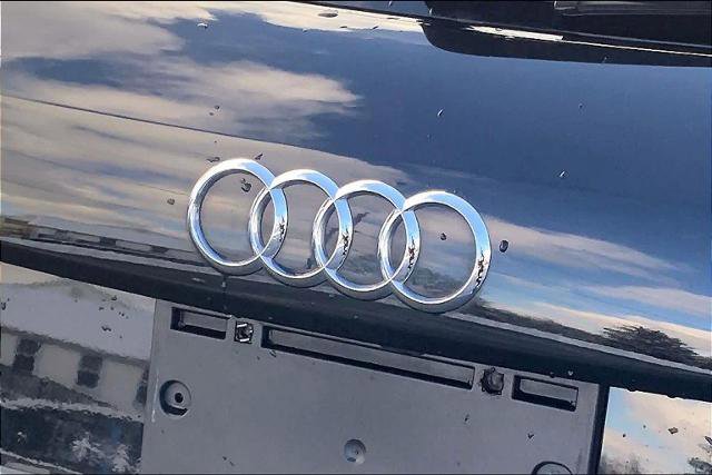 Used 2018 Audi Q3 2.0T Premium w/ Convenience Package image 10