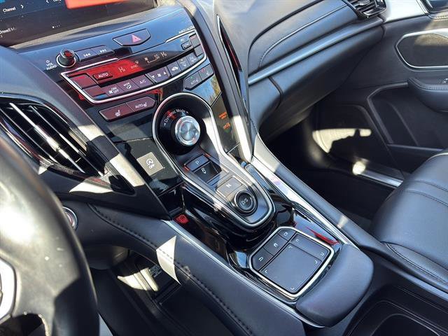 Used 2020 Acura RDX SH-AWD image 25