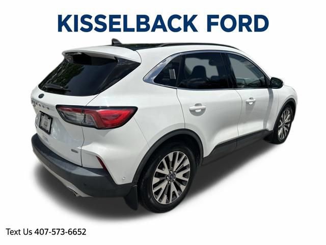 Certified 2020 Ford Escape Titanium w/ Titanium Premium Package 2.0 FWD image 4